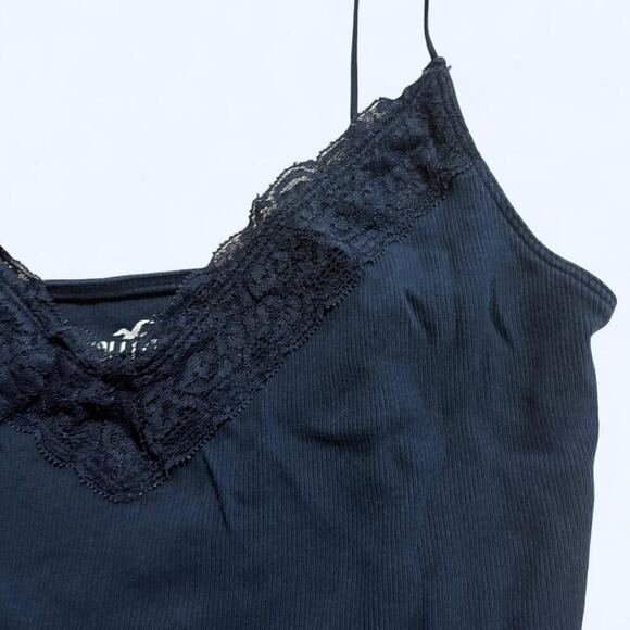 Navy blue hollister co tank top with lace - Picture 2 of 5